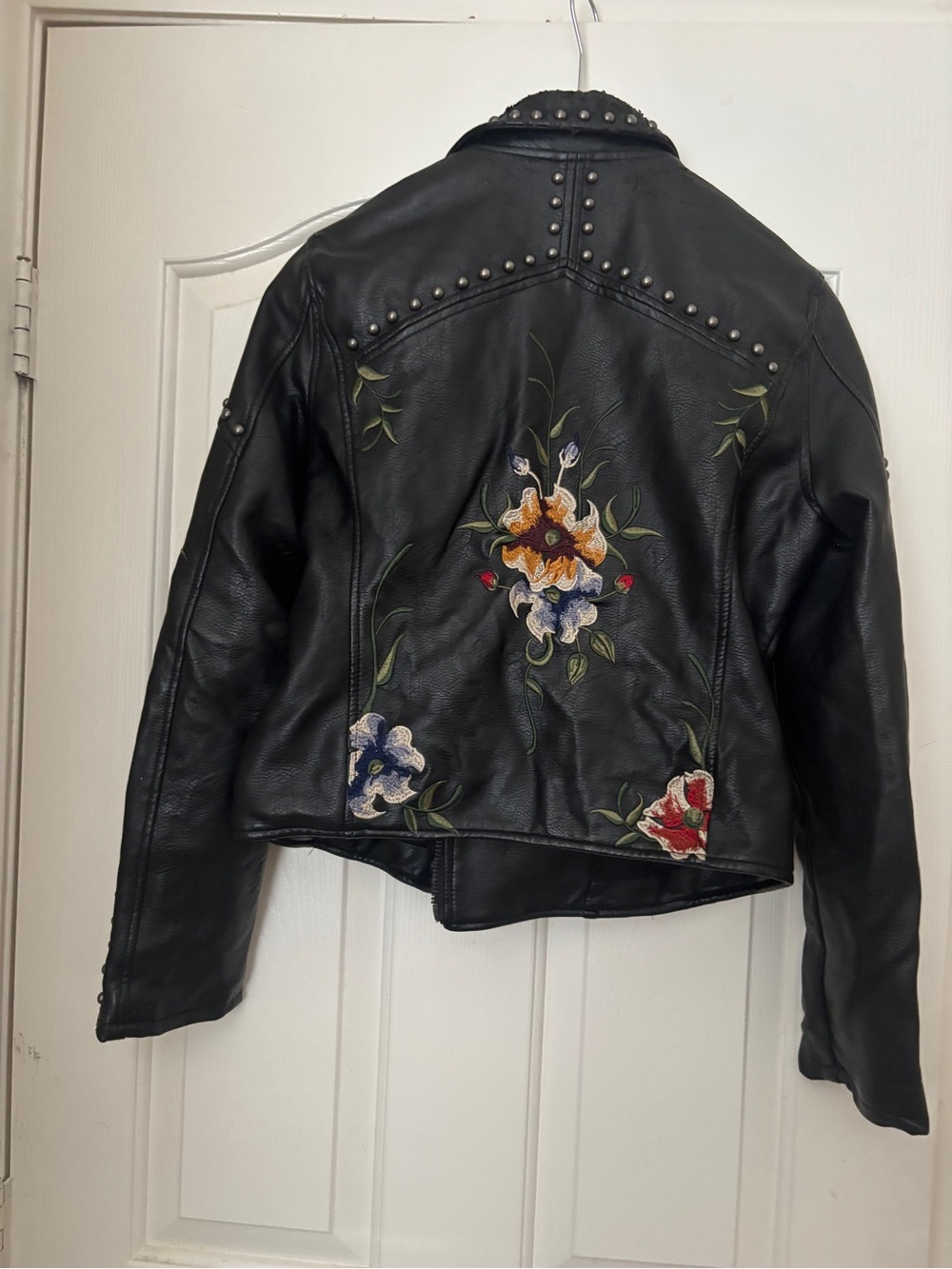 Blank NYC Black Floral Studded Moto Jacket - Picture 4 of 8